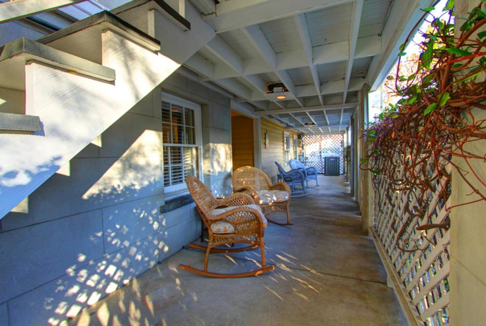 Bird Baldwin Magnolia Suite Savannah Exterior photo